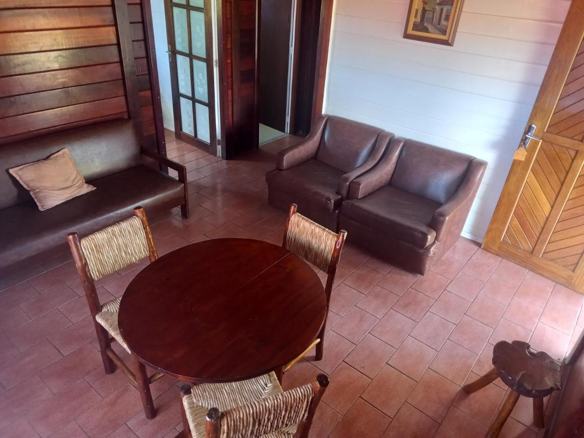 Pousada Casa Amarela Piracaia Buitenkant foto