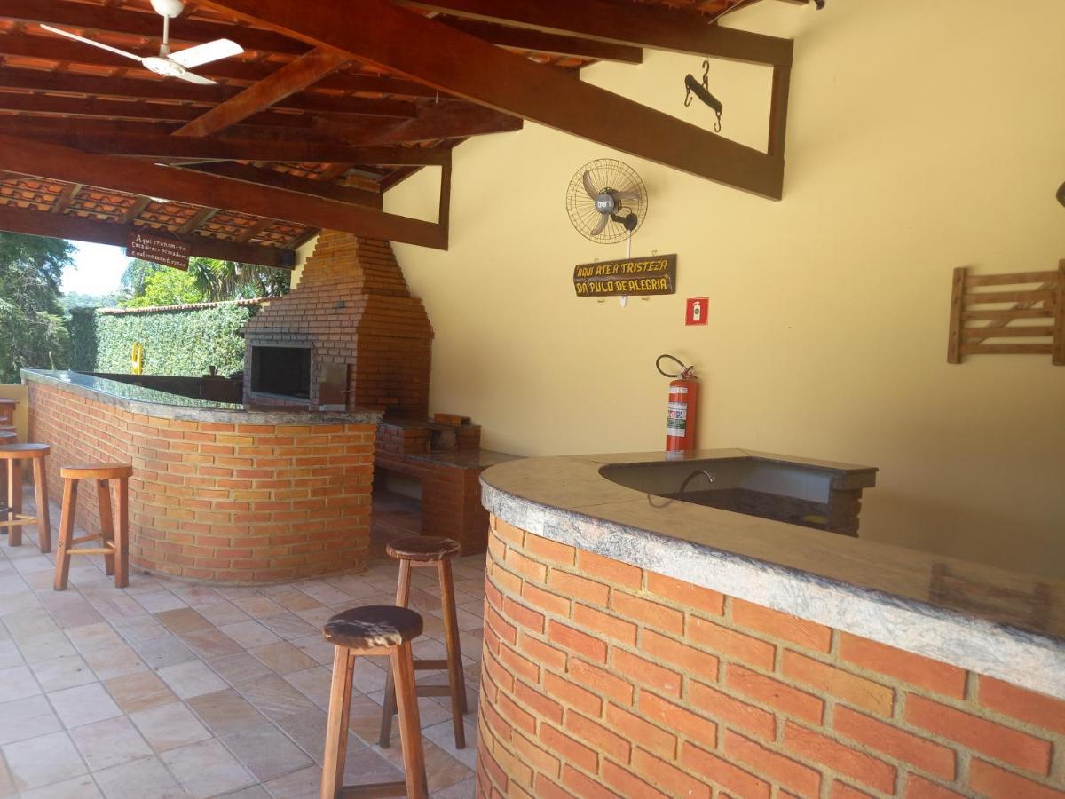 Pousada Casa Amarela Piracaia Buitenkant foto