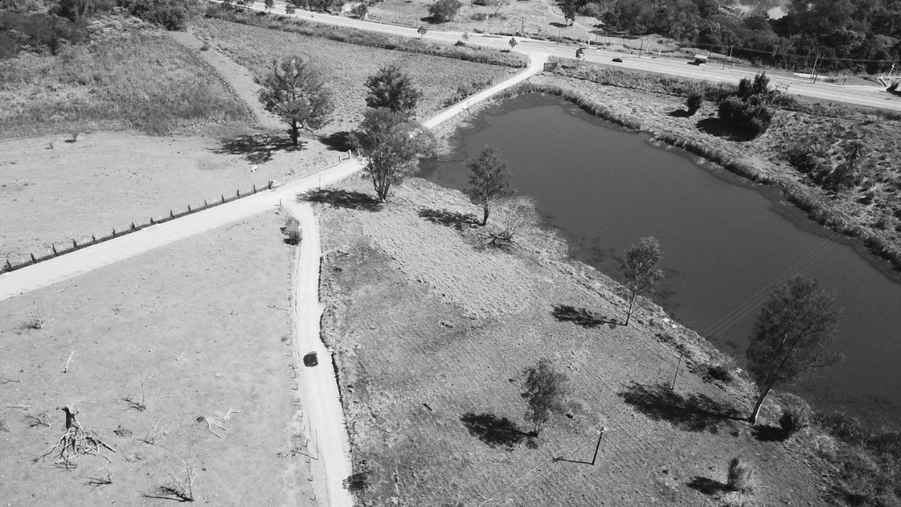 Pousada Casa Amarela Piracaia Buitenkant foto