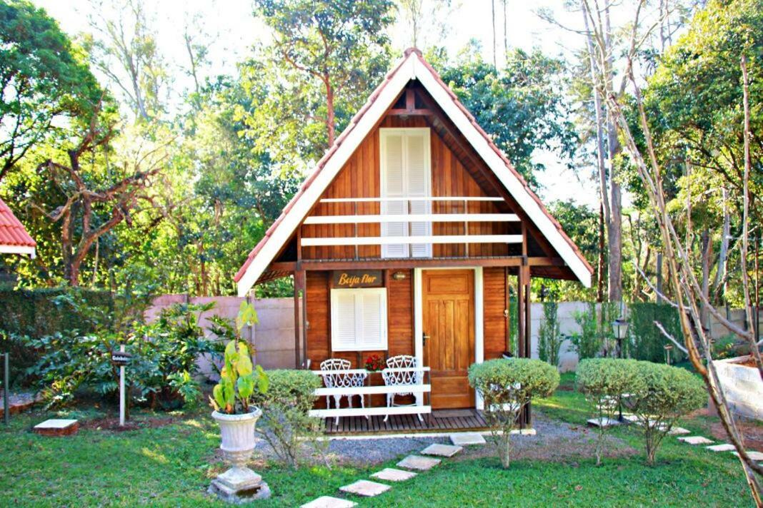 Pousada Casa Amarela Piracaia Buitenkant foto